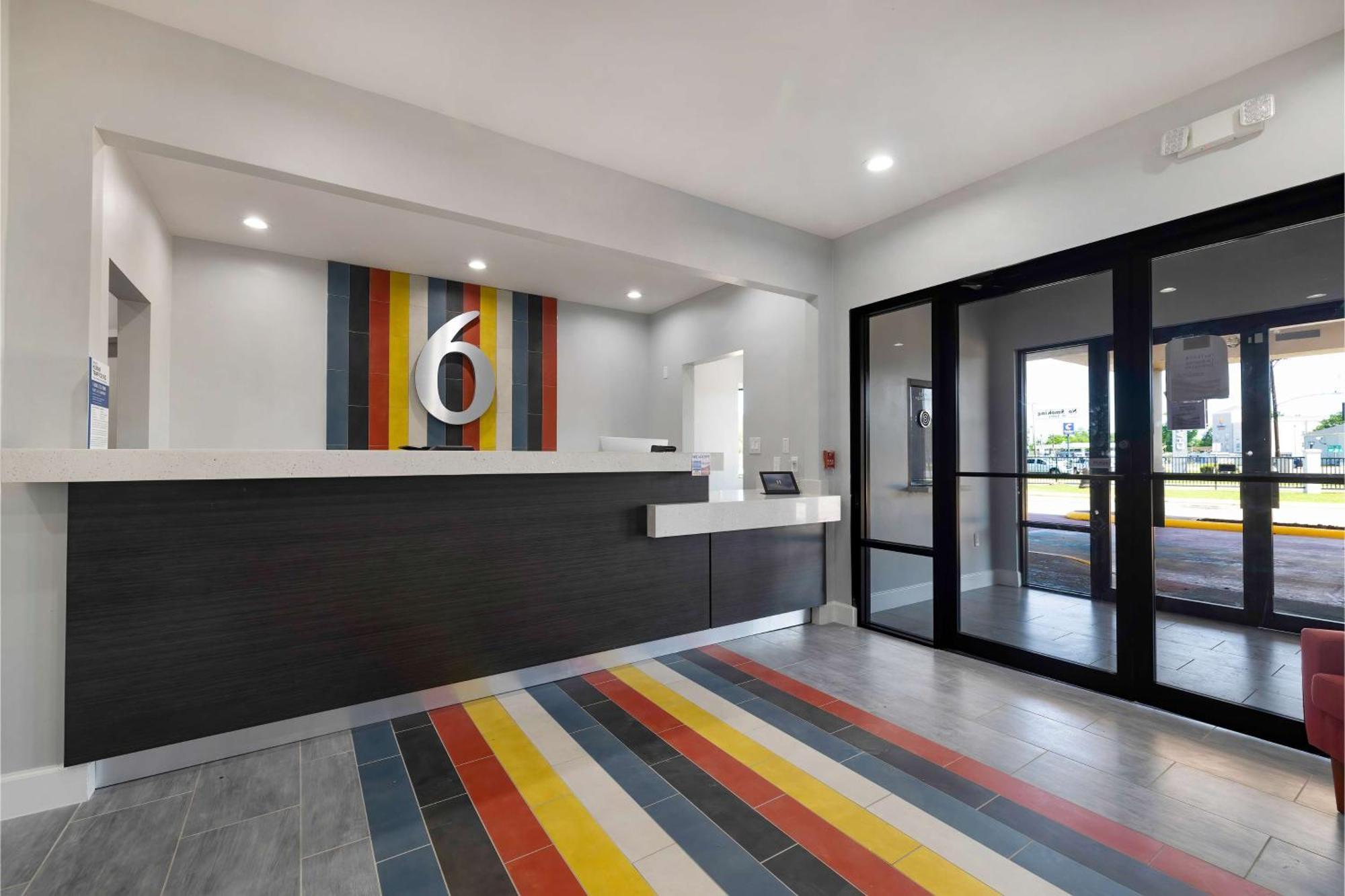 Motel 6 Lake Charles, La Экстерьер фото