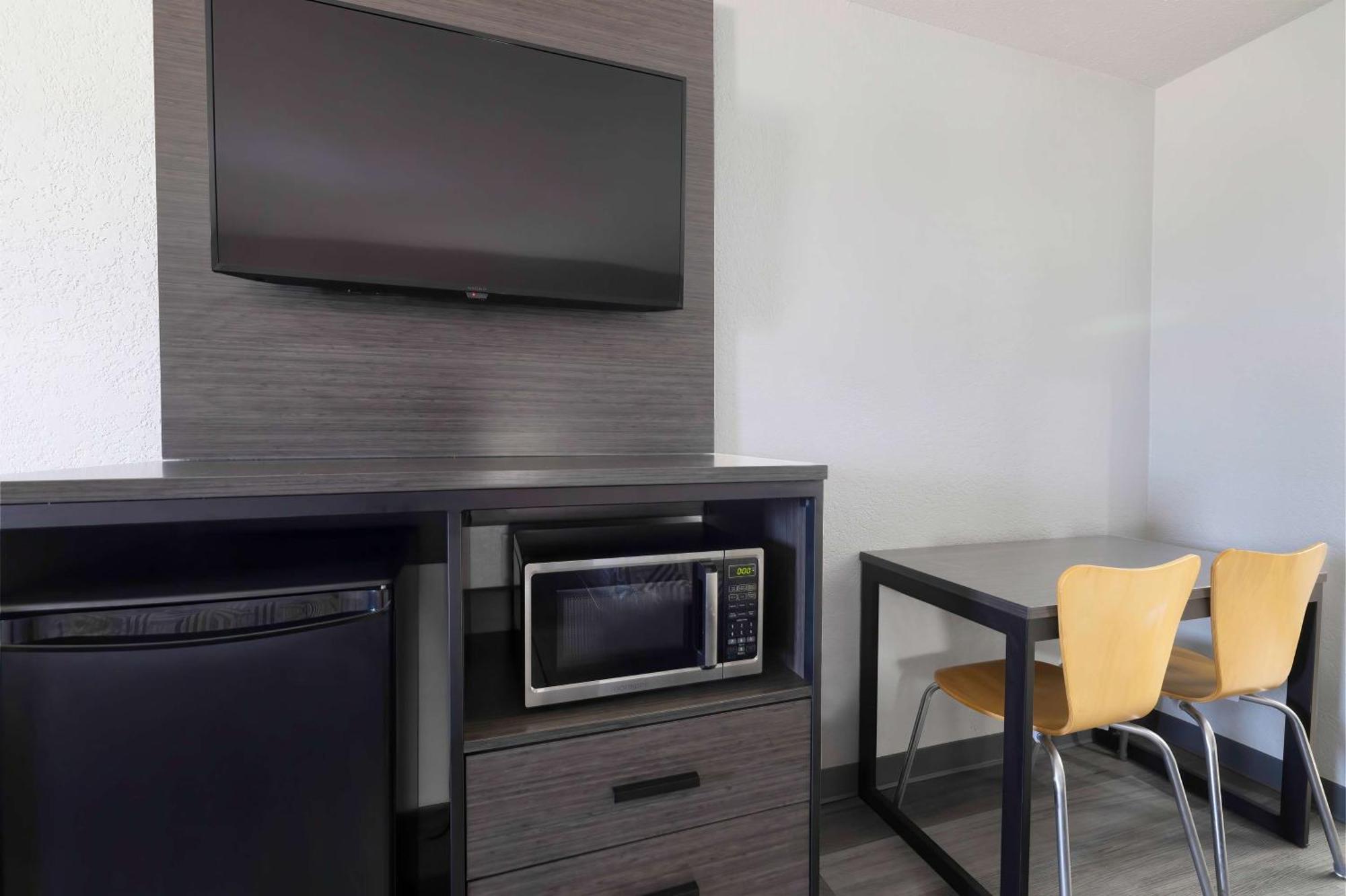 Motel 6 Lake Charles, La Экстерьер фото