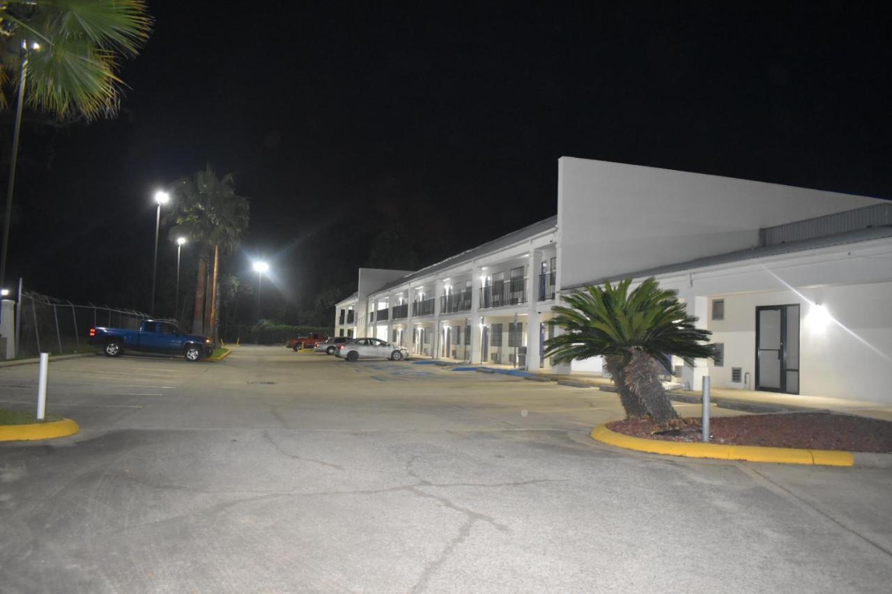 Motel 6 Lake Charles, La Экстерьер фото