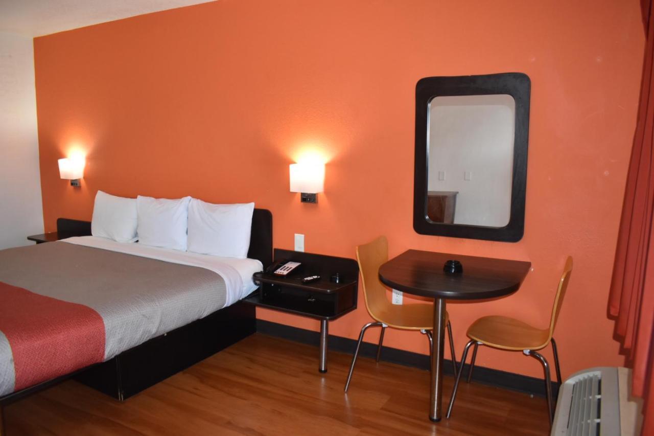Motel 6 Lake Charles, La Экстерьер фото