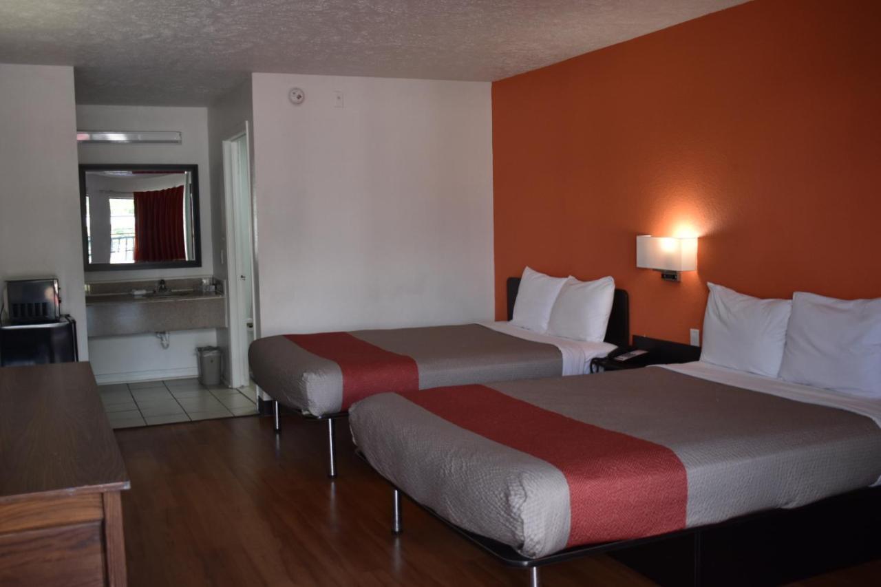 Motel 6 Lake Charles, La Экстерьер фото