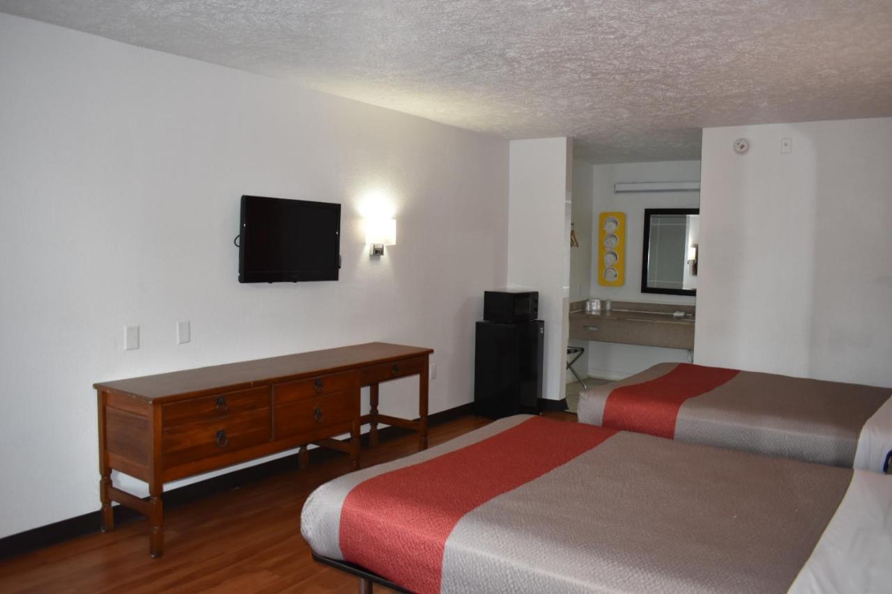 Motel 6 Lake Charles, La Экстерьер фото